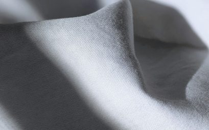 Quels sont les différents types de tissus unis utilisés en couture ?